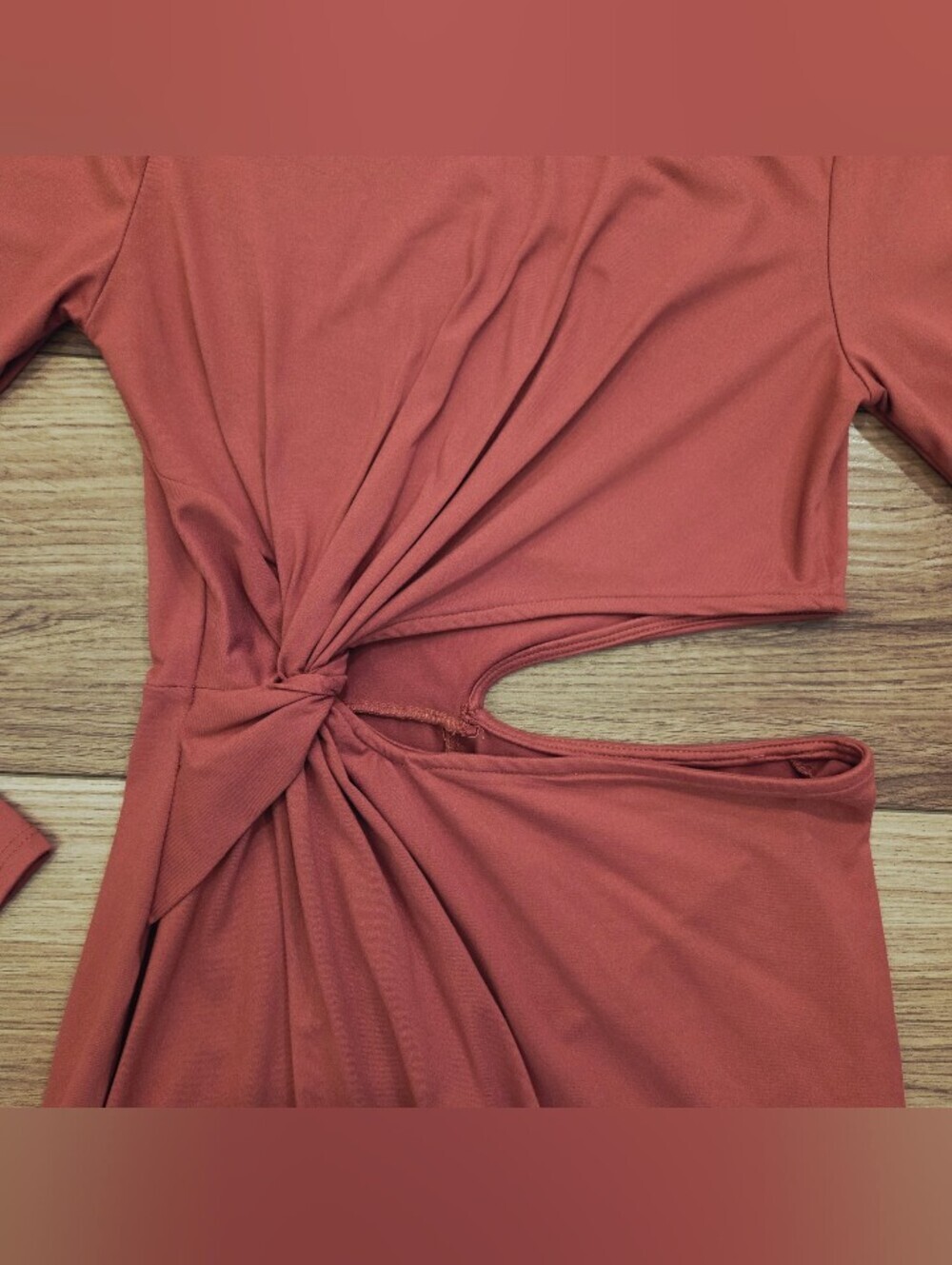 Blue Blush side cut out bodycon dress size Medium - Picture 6 of 9
